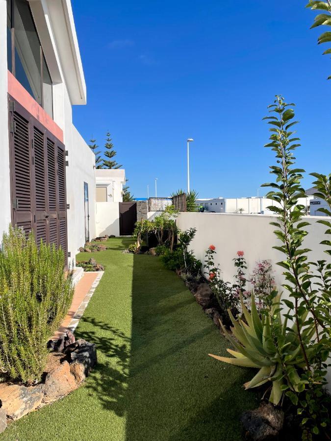 Casa Sol Y Mar Azul Un'Oasi A Due Passi Dal Mare Villa Playa Blanca  Exterior photo